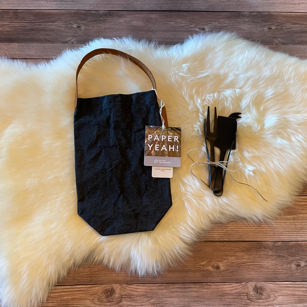 Renewable | Washable Paper Connoisseur Wine Tote & cheese knives